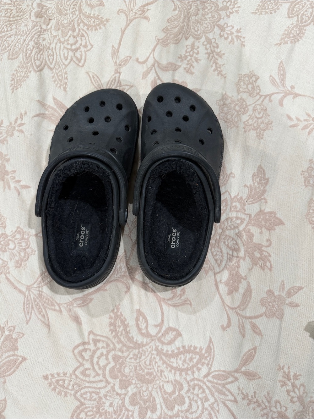 CROCS Classic Lined Clog in Black